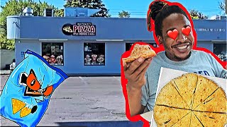 Today We Eat Halal At Motown’s Pizza 🍕🥖  Detroit Food Reviews [upl. by Viquelia328]