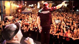 Huge Crowd for the Moonshine Bandits Xfest 2011 roundup [upl. by Eniawd]