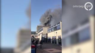 Brand bij Radboud Universiteit Nijmegen Spinozagebouw ontruimd [upl. by Airdna]