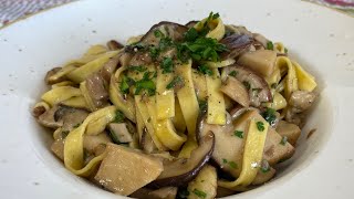 Tagliatelle ai Funghi Porcini ricetta originale Senza Panna [upl. by Conall]