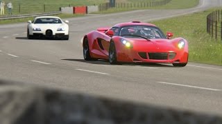 Battle Hennessey Venom GT vs Bugatti Veyron SS at Highlands [upl. by Llewon]