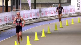 2013 London World Triathlon Grand Final  Elite Women Highlights [upl. by Hubey]