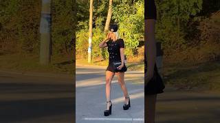 Jelena Karleuša ispred Informer TVa jelenakarleuša jk viralvideo shorts [upl. by Oinotnanauj855]