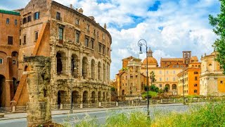 A Roma puoi abitare dentro un teatro romano lo strano palazzo che poggia sul Teatro Marcello [upl. by Elyrad]