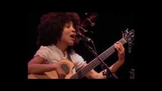 ESPERANZA SPALDING  Samba em Prelúdio  Baden Powell [upl. by Gnilsia]