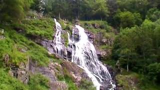 Todtnau Waterfall in the Black forest Der Todtnauer Wasserfall im Schwarzwald Шварцвальд 沃基耶蒂婭 [upl. by Oniger700]