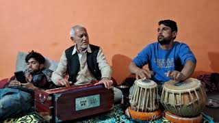 Kashmiri song old singer G Hussain Wani Tabla player Yasar Ahmed [upl. by Asor]