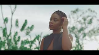 Nabila  Prends Ma Main  Clip Officiel [upl. by Buckingham]