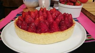 Tarta de frutillas con cremas pastelera y chantilly [upl. by Opaline682]