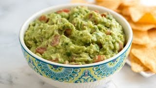 How to Make Fresh Homemade Guacamole  Easy Guacamole Recipe [upl. by Alyks]