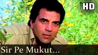 Sir Pe Mukut  Moushumi Chatterjee  Dharmendra  Mera Karam Mera Dharam Song  Lata Mangeshkar [upl. by Akinas418]