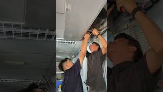 Servis aircond di bengkel bengkel [upl. by Hairim]