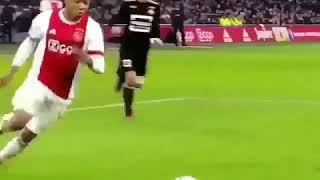 David neres assist is on another level [upl. by Llednahc]