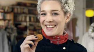 Arnotts quotWhats in your biccie tin Kingstonquot TVC [upl. by Animlehliw]