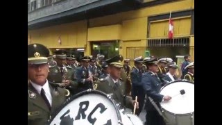 Banda Conjunta de la Fuerzas Armadas del Perú  Los Peruanos Pasan [upl. by Alyk]