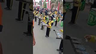 Seru Penampilan quotSelendang Biruquot Gita Pesona MIBA di Parade Drumband Umbulsari [upl. by Nesila]