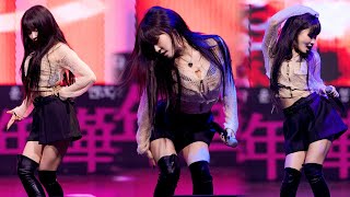 231027 청하 CHUNGHA Snapping  Sparkling  Roller Coaster  벌써 12시 4K 60P 직캠 동서울대 축제 by DaftTaengk [upl. by Ardnaiek]