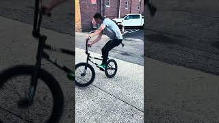 SUPER SIMPLE BMX TRICKS CAN BE SICK bmx shorts viral [upl. by Crichton]