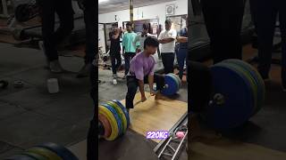 220Kg deadlift in public gym reaction 😱😳🥶gym publicreaction public deadlift viralvideo [upl. by Wack]