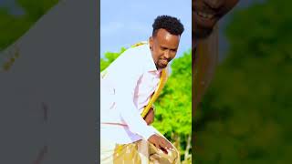 Dhaanto cusub Nimca nuura iyo xidig yare duet maxaa wedding somalimusic army dhaanto bride [upl. by Neeleuqcaj]