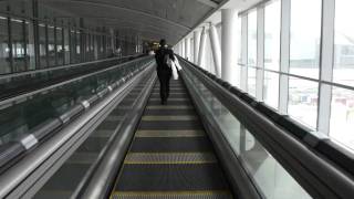 HighSpeed moving walkway Toronto airport YYZ [upl. by Gnav]