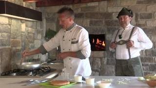 WURSTEL E CRAUTI  Video Ricetta  Grigio Chef [upl. by Darcee]