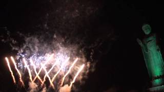 2011珍百景 牛久大仏 新年カウントダウン花火 New year big buddha fireworks [upl. by Ehudd]