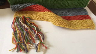 More Knitting and Doctor who Tassel Tutorial [upl. by Sunderland]