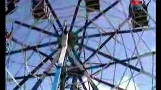 human Powered Ferris Wheel in Myanmar Hung Chu [upl. by Cud900]