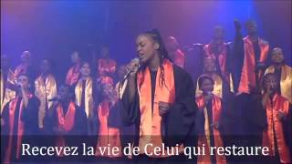 CHAQUE GESTE CHAQUE SOURIR NEW GOSPEL FAMILY BY EYDELY WORSHIP CHANNEL YouTube [upl. by Nyret]