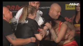 WALKA DZIEWCZYN NA WAŻENIU PRIME SHOW MMA [upl. by Kimberley59]