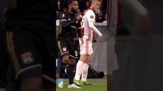 17yearold Matthijs de Ligt vs Lacazette 🗿 [upl. by Seavir]