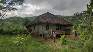 SENYAMAN INI SUASANA PEDESAAN Di KAMPUNG TERPENCIL Di LERENG PERBUKITAN PINGGIRAN HUTAN [upl. by Neelahs]