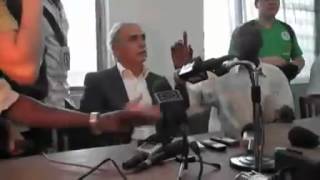 Conférence de presse avortée de Halilhodzic Aprés Gambie Algérie [upl. by Clementas]