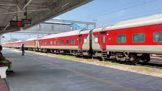 18478 Kaling Utkal Express  Yoga Nagri rishikesh to purijagannath indianrailways railway [upl. by Petrina]