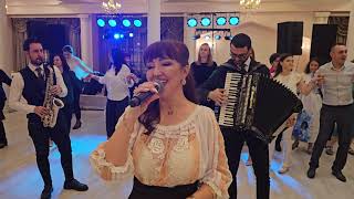 3❤️Ionela Anghel Popa Live  Lăsați mă ca să beau COVER Cocoșelul meu turbat COVER  8Martie [upl. by Carleen]