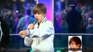 Justin Bieber sings Baby David Letterman Live [upl. by Esyned]