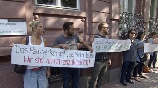 Platz machen für die Reichen Gentrifizierung im Frankfurter Westend  SPIEGEL TV [upl. by Carbrey]