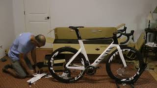 2022 Canyon Aeroad CF SLX 8 Unboxing and Build [upl. by Justen]