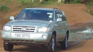 Toyota Kluger 24 review [upl. by Lincoln560]