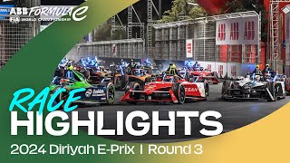 RACE HIGHLIGHTS  DRAMA in the desert Diriyah EPrix Round 3 [upl. by Bridges]