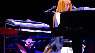 Tori Amos quotCornflake Girlquot July 28 2009  Bob Carr Performing Arts Centre in Orlando FL [upl. by Hollister]