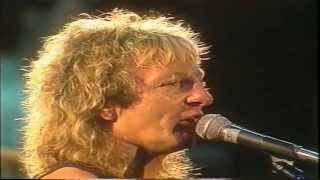 Smokie  Living Next Door To Alice  Live  1992 [upl. by Yerfoeg]