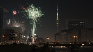 Silvesternacht in Berlin Mehr als 230 Festnahmen [upl. by Veradis716]