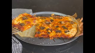 Receta de Pizza con los Bordes Rellenos de Queso l celestedelabanda [upl. by Hcra]