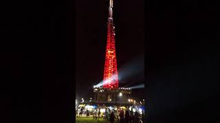 Torre de tv Brasília iluminada com cantada de natal [upl. by Yewed918]