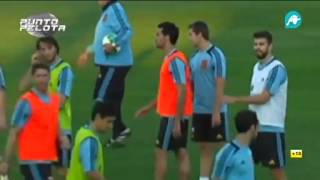 Provocation Gerard Piqué Vs Alvaro Arbeloa  Huge Clash in training 10102013 [upl. by Nomrej771]