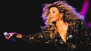 Beyonce  Irreplaceable live at Glastonbury [upl. by Ingold]