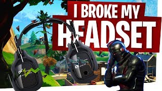 I broke my headset Fortnite Rage Moment [upl. by Ymereg450]