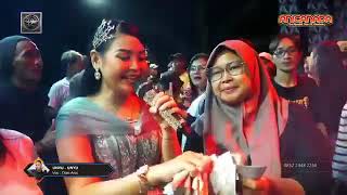 DIAN ANIC UNYU UNYU LIVE ANICA NADA [upl. by Ardelle484]